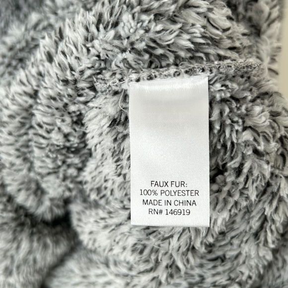 SO Cozy Gray Funnel Neck Plush Fleece Cowl Neck Pullover Top - Picture 13 of 16